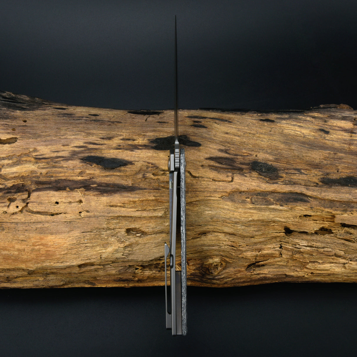 Artisan Cutlery Sirius 1849G S35VN Blade Fat Carbon and Titanium Handle Folding Knives