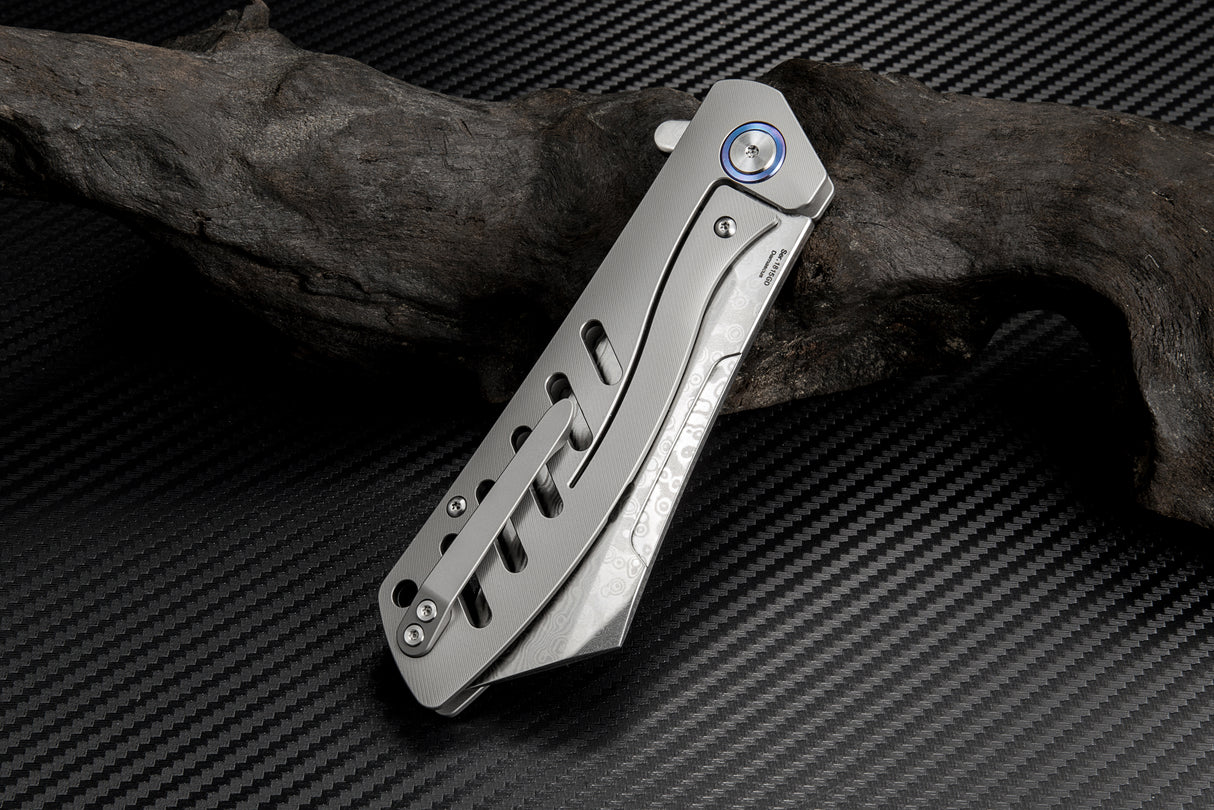 Artisan Cutlery Tomahawk ATZ-1815GD Damascus Blade Titanium Handle Folding Knives