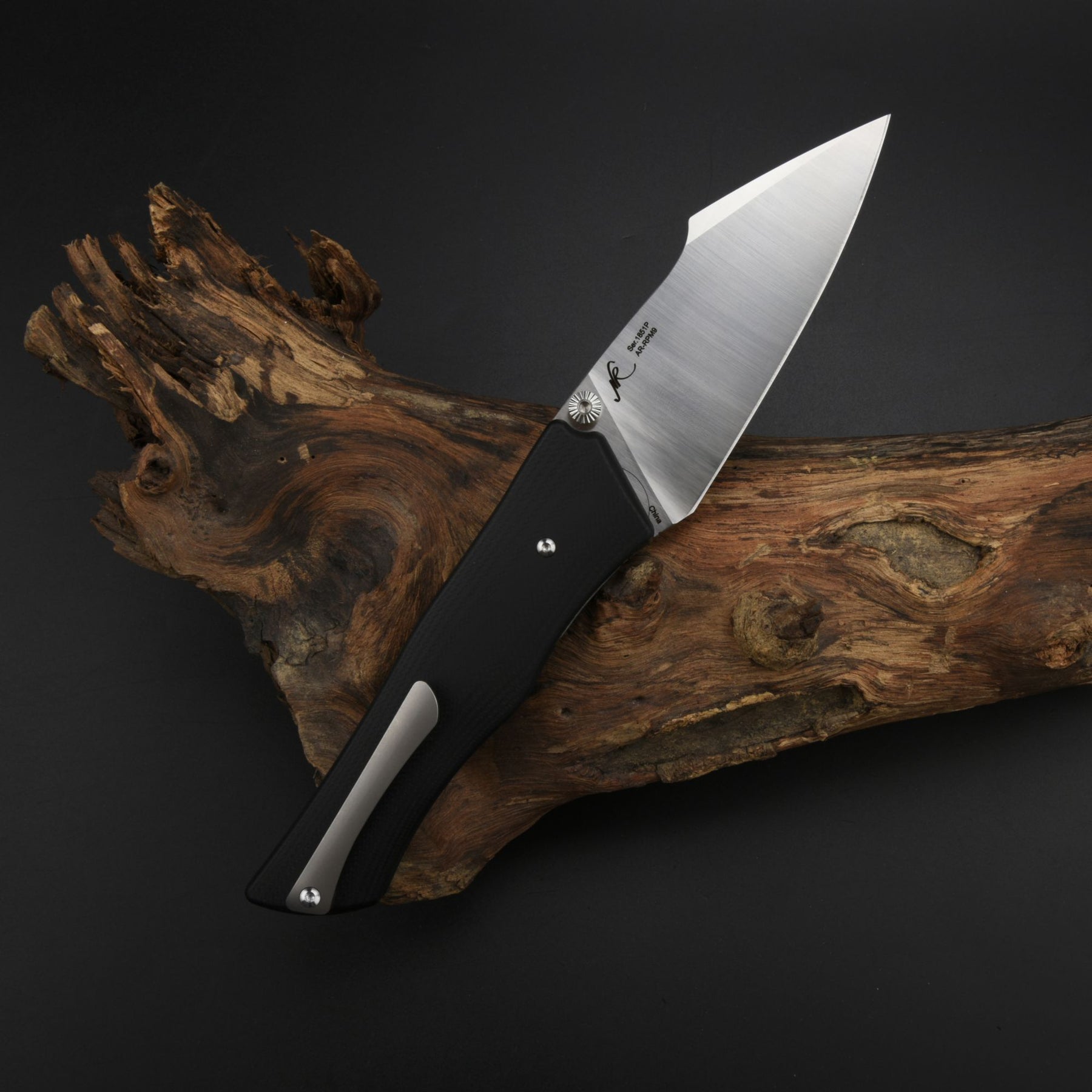 Wooden Knives 