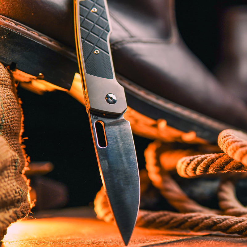 Building the Gambit: G10 Pawn