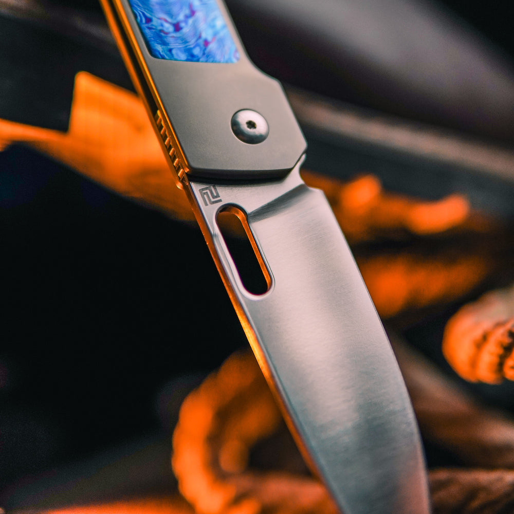 Building the Gambit: Queen’s Gambit