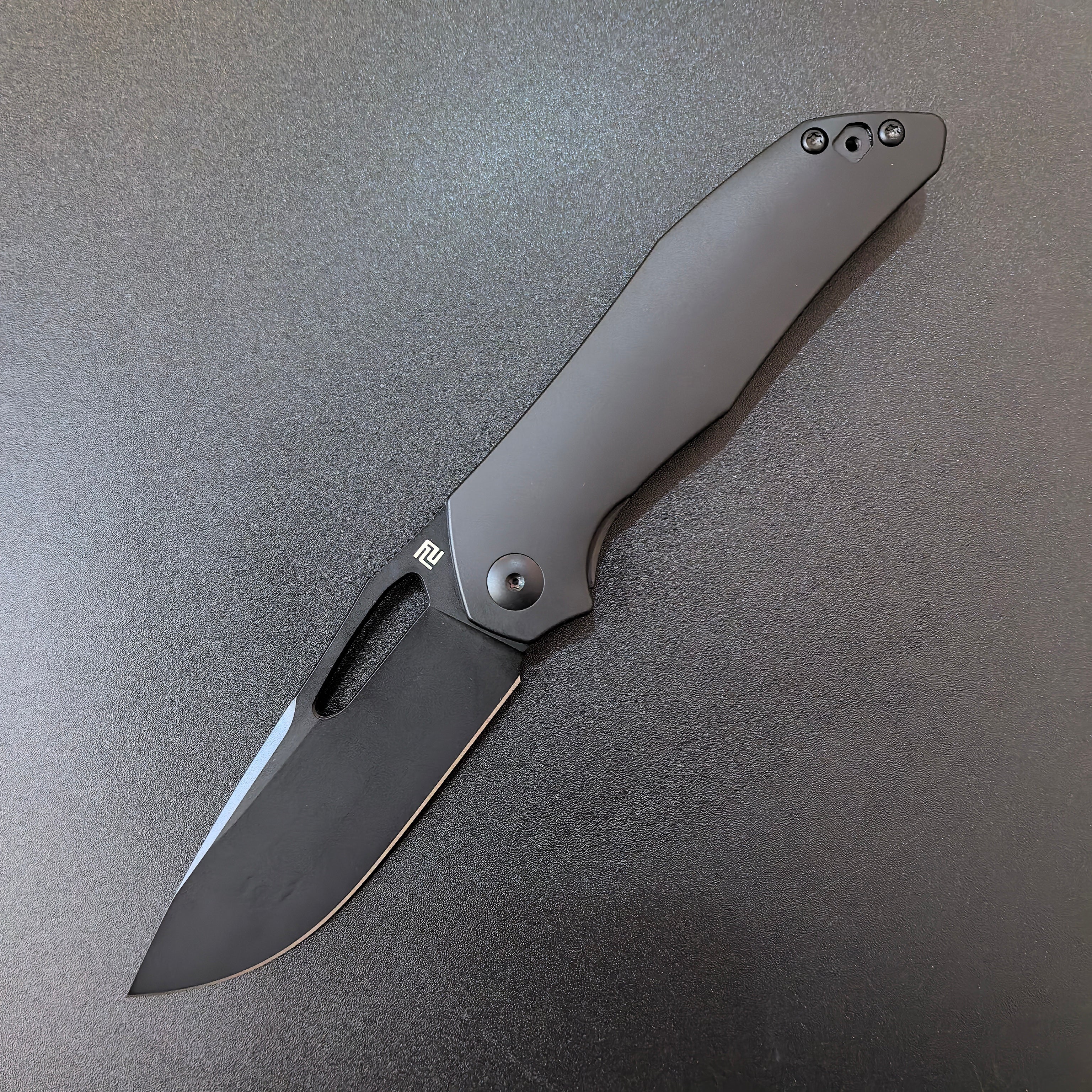 ArtisanCutlery Keras ATZ-1880G S35VN Blade Titanium Handle Folding