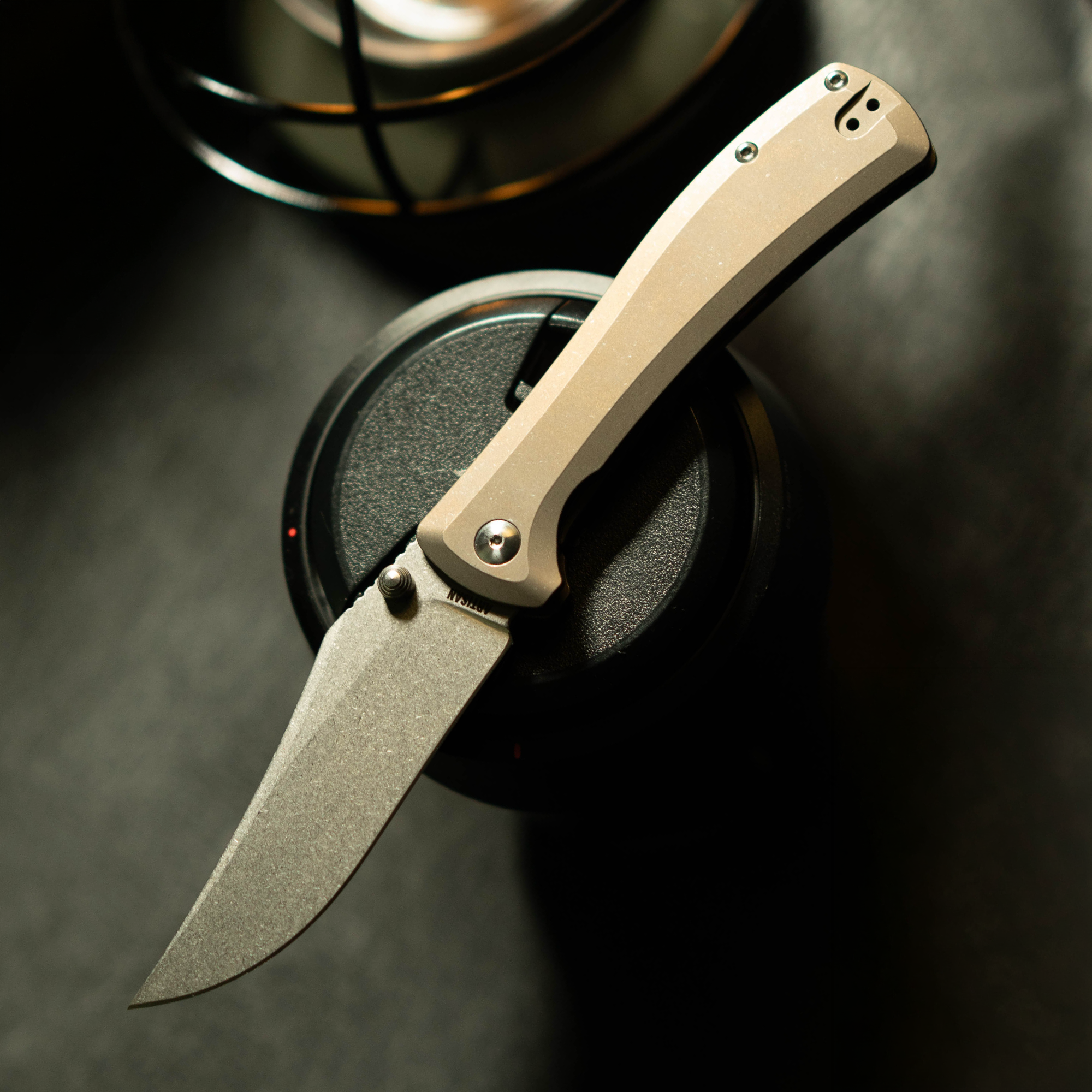 ArtisanCutlery Santee Thumb Stud & Frame Lock Folding Knife Titanium Handle (3.54'' CPM S35VN Steel Stone Wash Blade) 1888G-GY