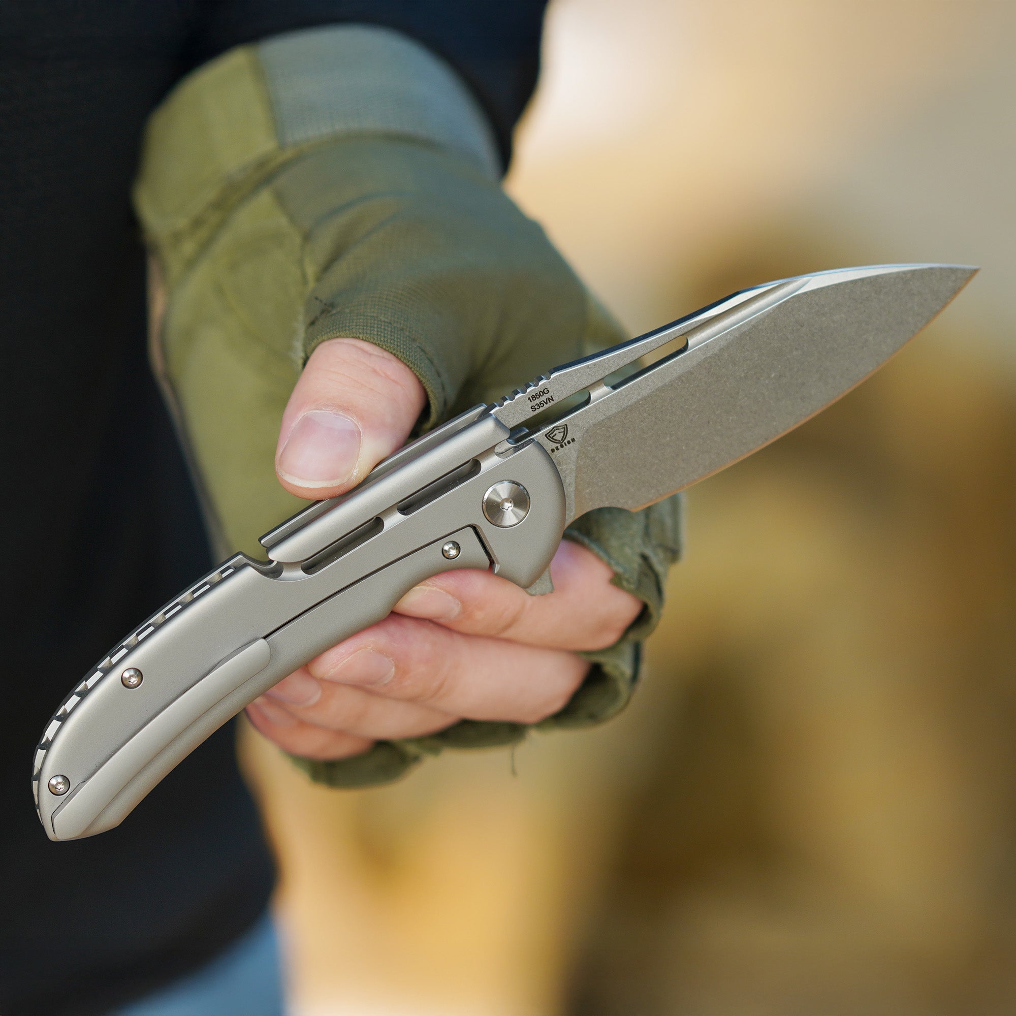 Artisan Cutlery Valor ATZ-1850G S35VN Blade Titanium Hand