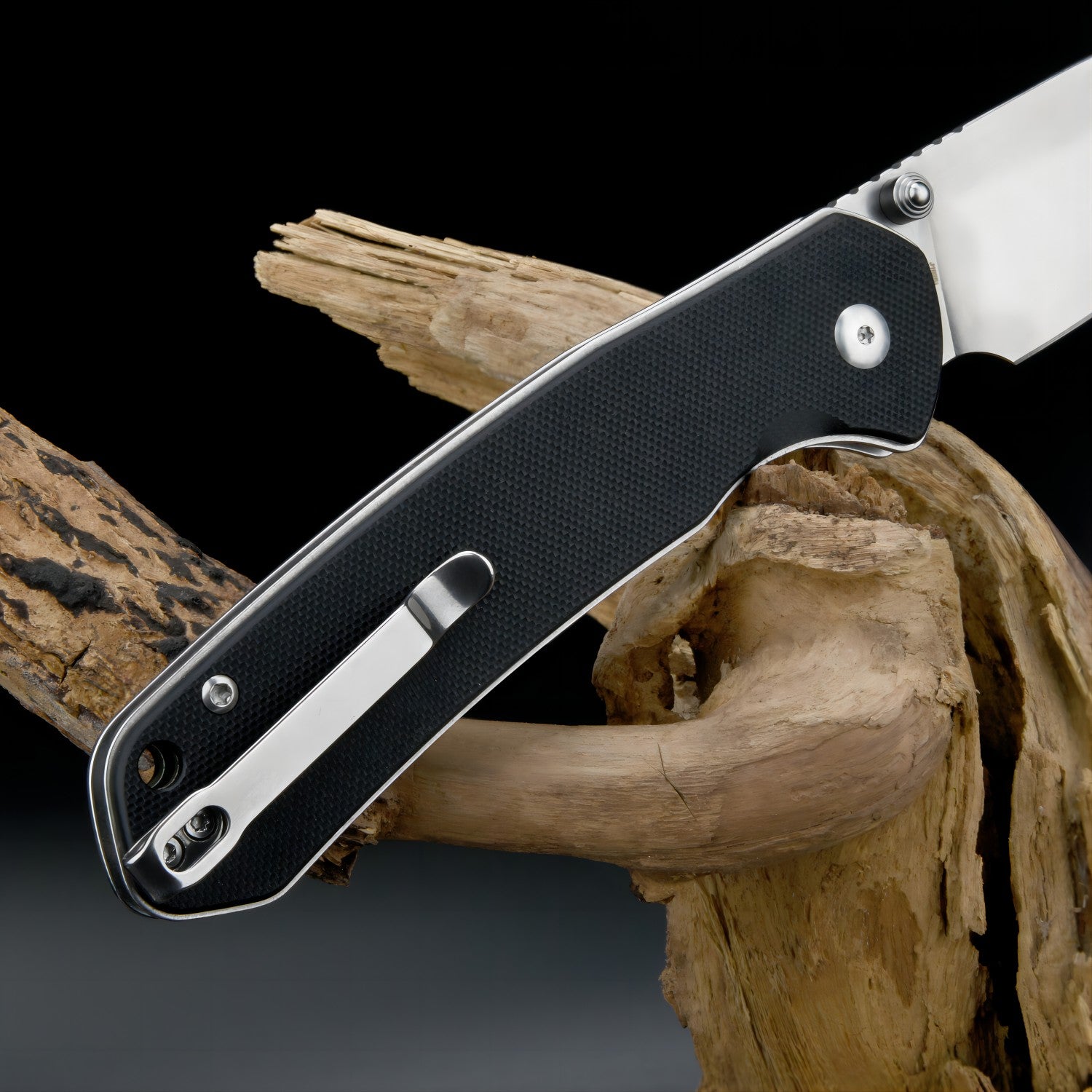 The Biggest Folding Knife that Works 