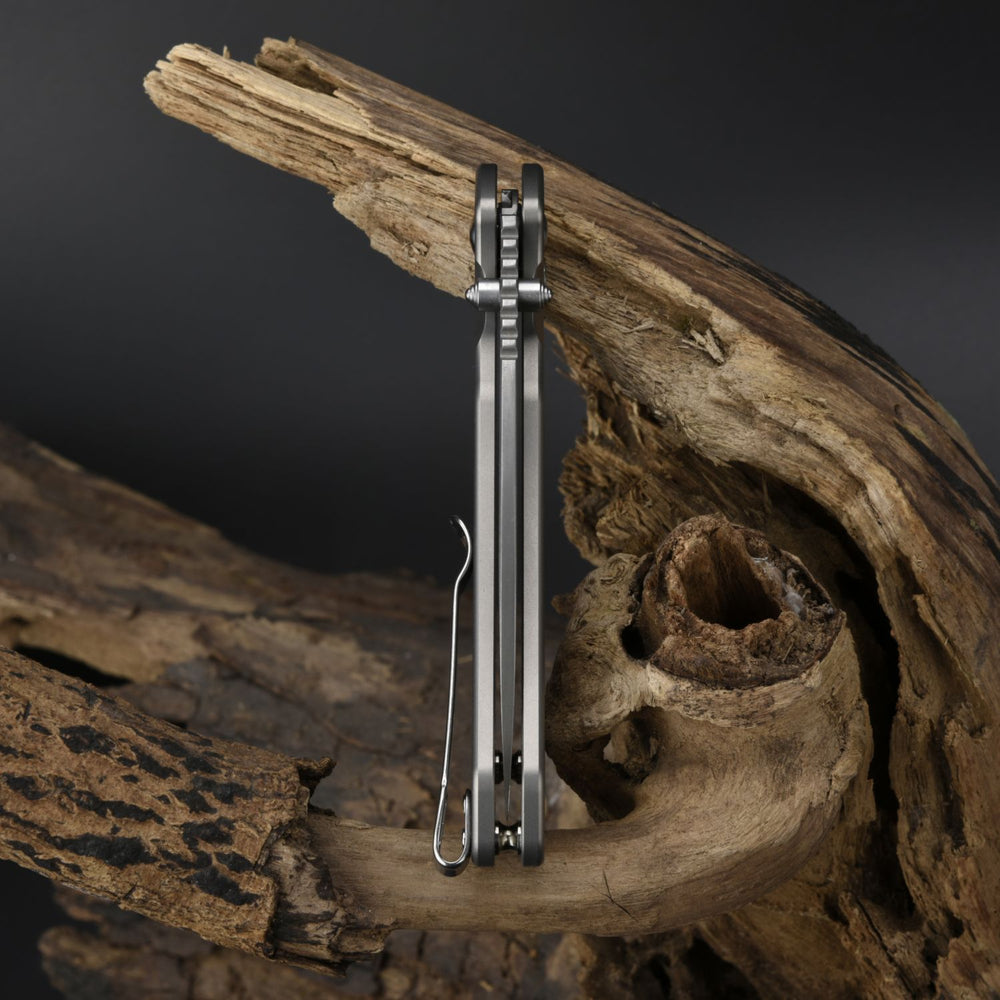 CJRB Pyrite J1925 DAMASCUS BLADE TITANIUM HANDLE FOLDING KNIVES