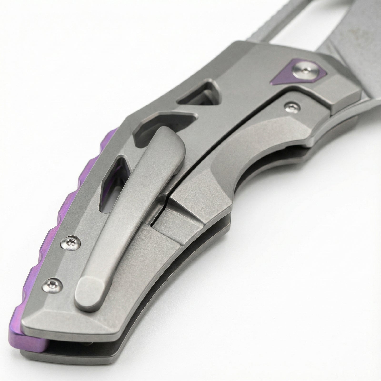Artisan Cutlery Tortoise 1884G S35VN Steel Blade Titanium Handle Folding Knives Purple