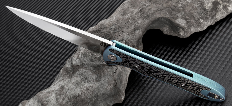 Artisan Cutlery Shark ATZ-1707GD: Damascus Blade, Titanium Handle