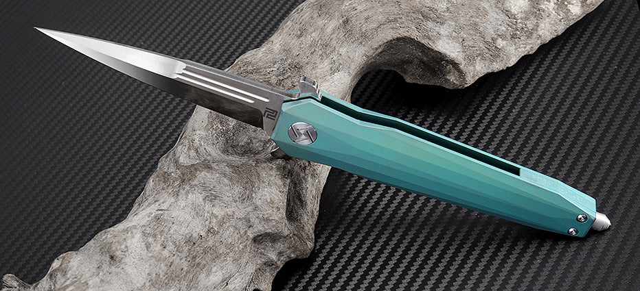 Artisan Cutlery Hornet ATZ-1810G S35VN Blade Titanium Handle Folding Knives