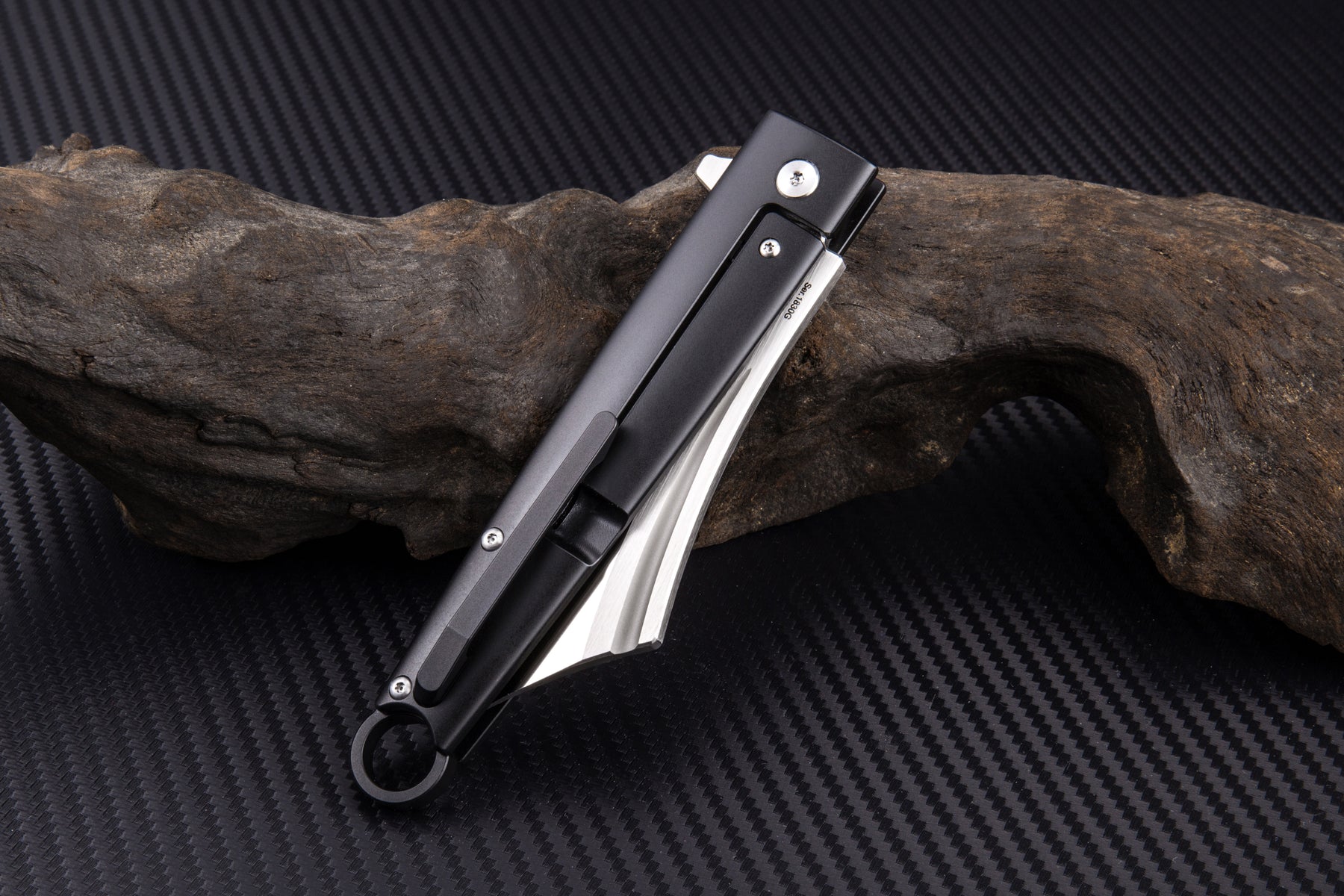 Artisan Cutlery Cutlass ATZ-1830G S35VN Blade Titanium and Carbon fiber Handle Folding Knives