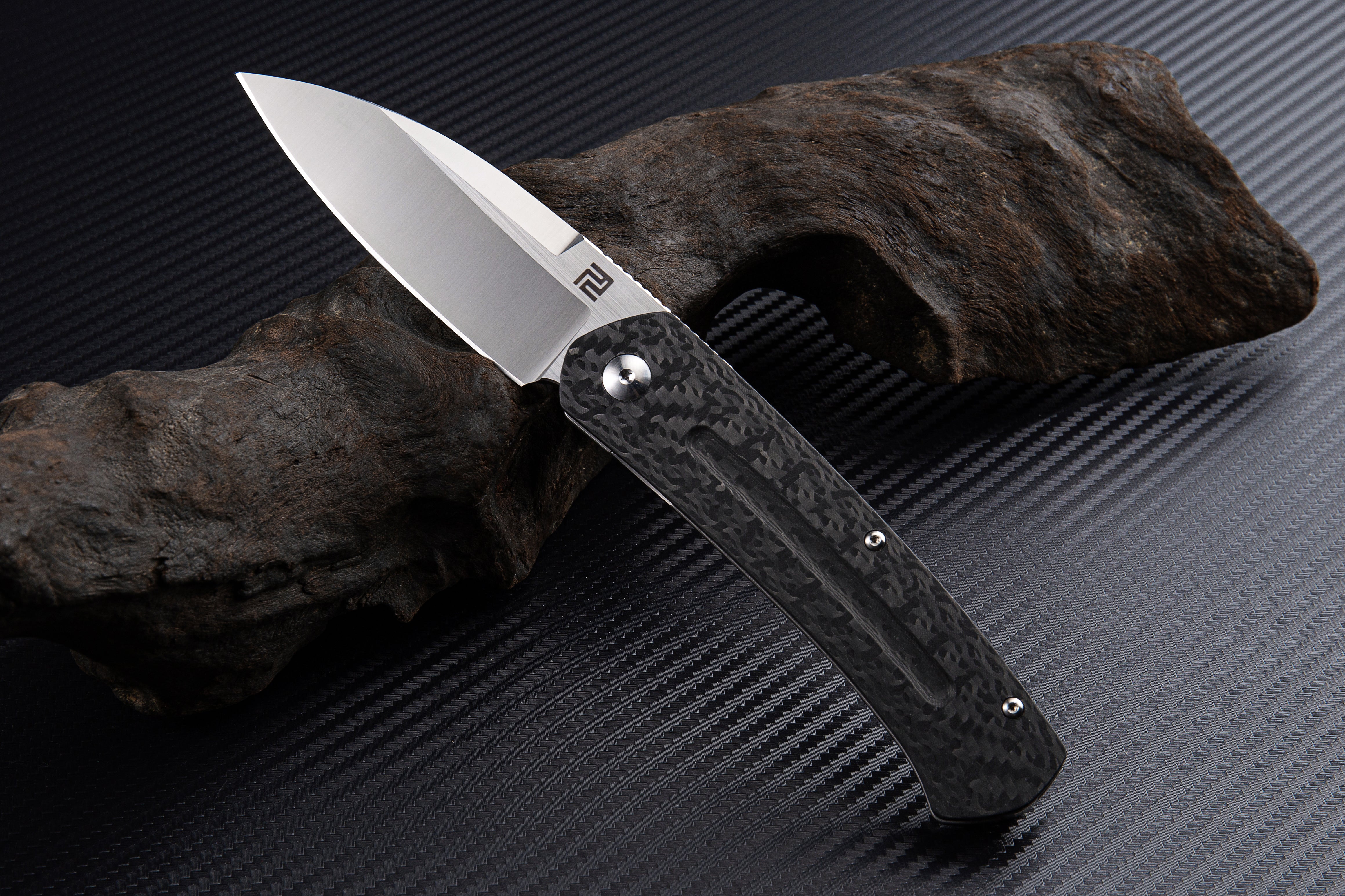 Artisan Cutlery Centauri ATZ-1839G: Titanium Folding Knives