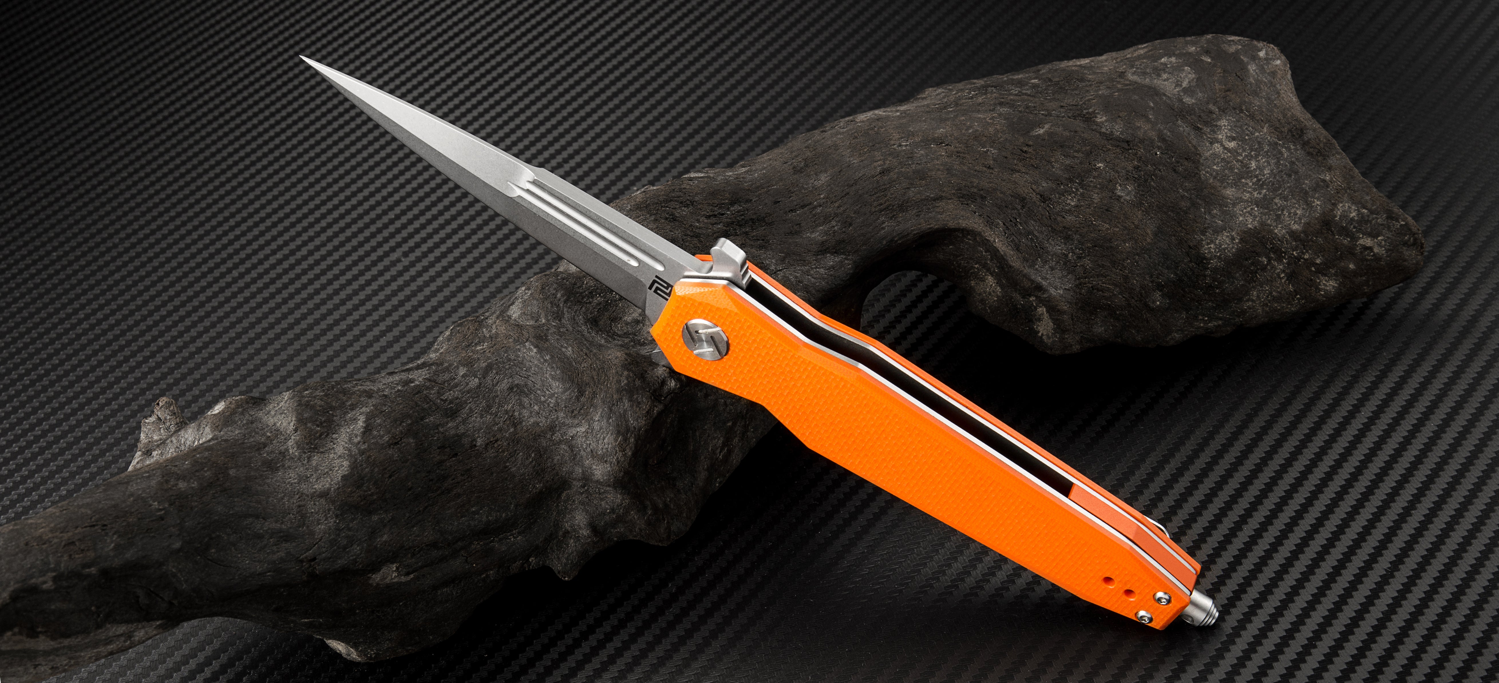 Artisan Cutlery Hornet ATZ-1810P Folding Knives - D2 Blade, G10