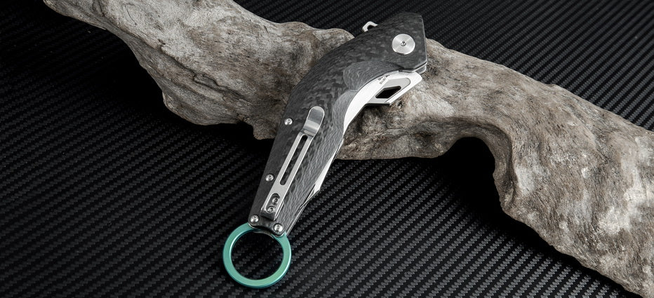 Artisan Cutlery Cobra ATZ-1811G  M390 Blade Carbon fiber Handle Folding Knives