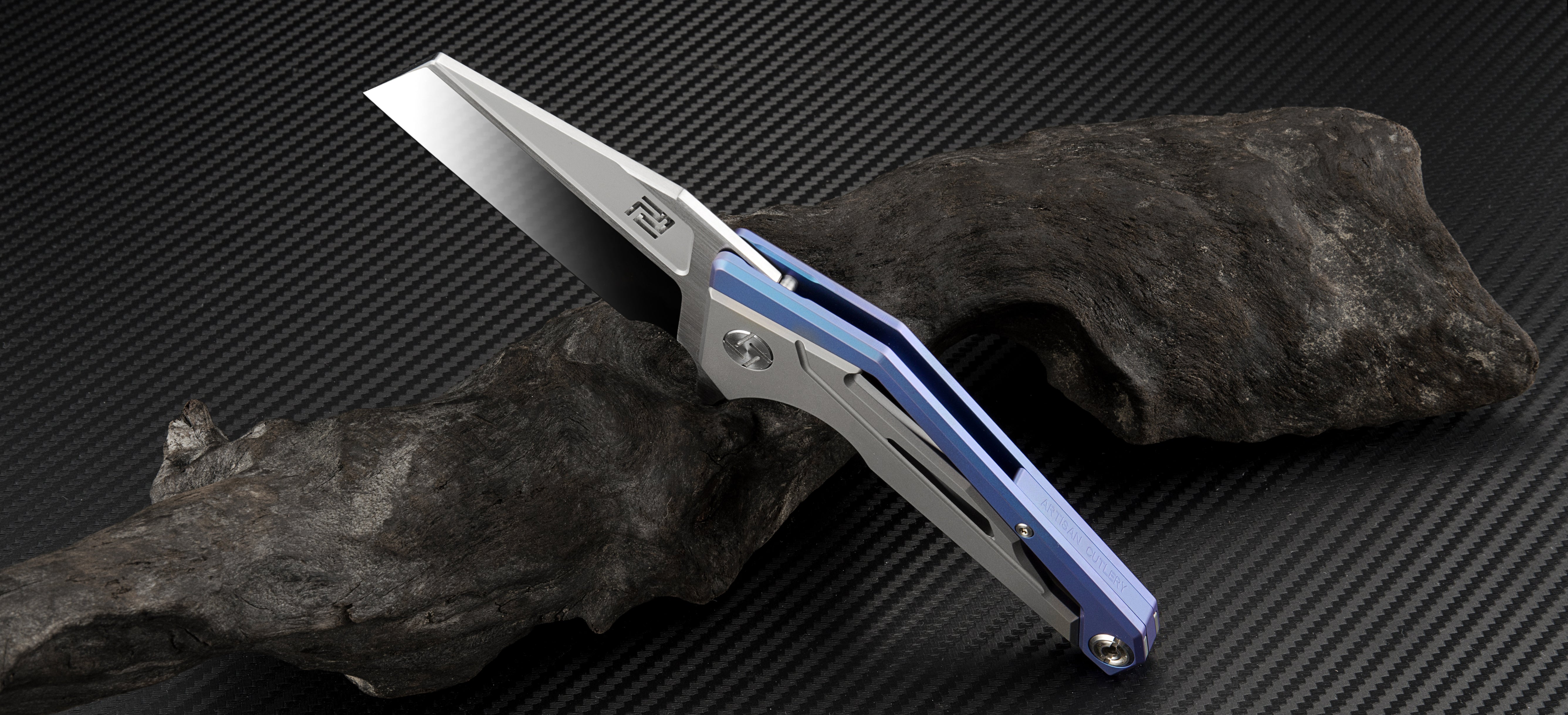 Artisan Cutlery Ravine ATZ-1819G: Titanium Handle Folding Knives