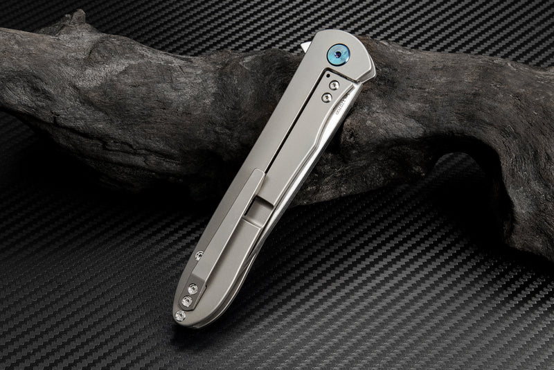 Artisan Cutlery Shark ATZ-1707GD Damascus Blade Titanium TC4 Handle Folding Knives